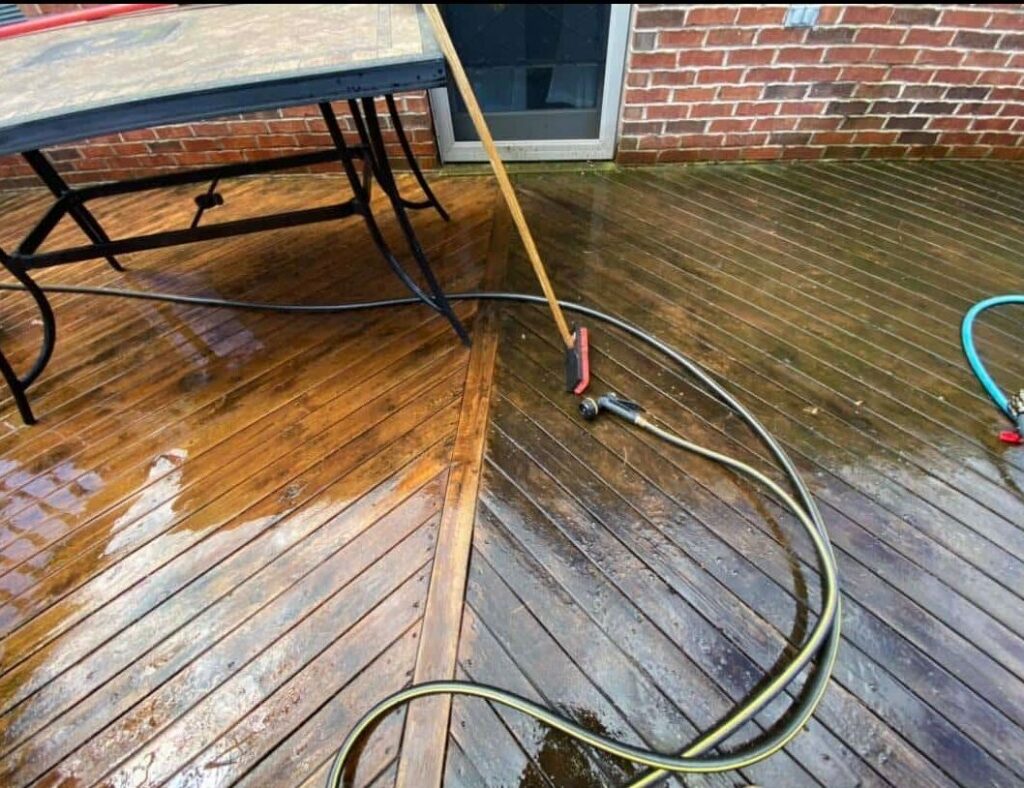 Pressure washing South Lyon MI